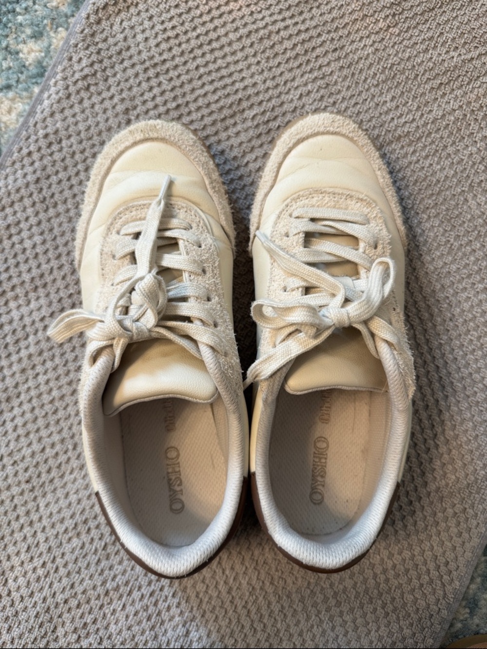 Casual Cream Sneakers